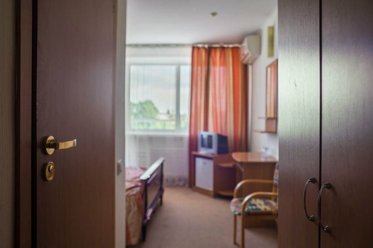 Гостиница Спортивная Симферополь-140