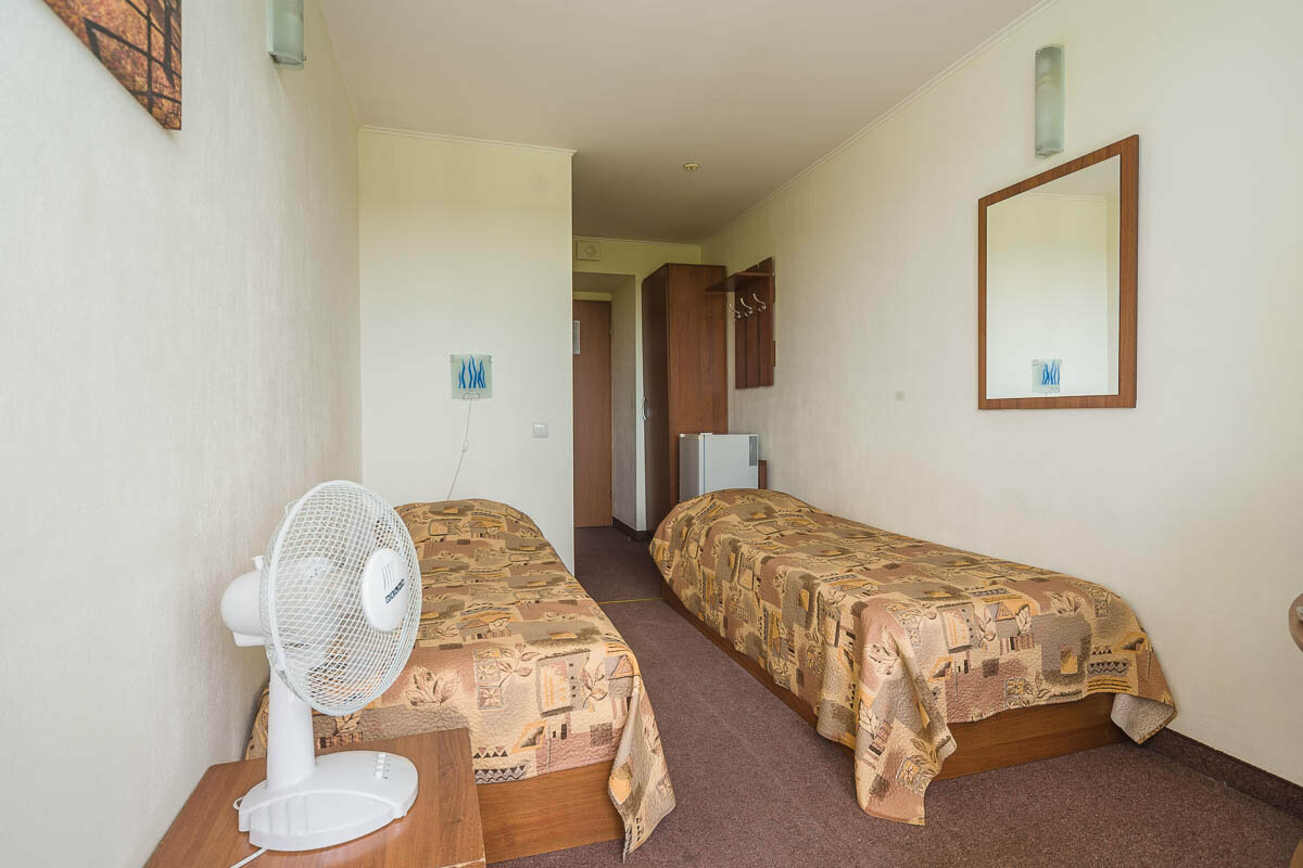 Гостиница Спортивная Симферополь-181