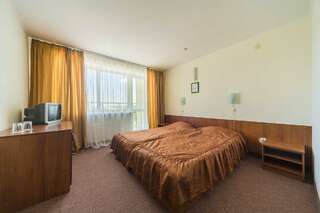 Гостиница Спортивная Симферополь 2-местный номер стандарт-10