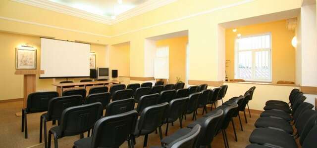 Гостиница Спортивная Симферополь-85